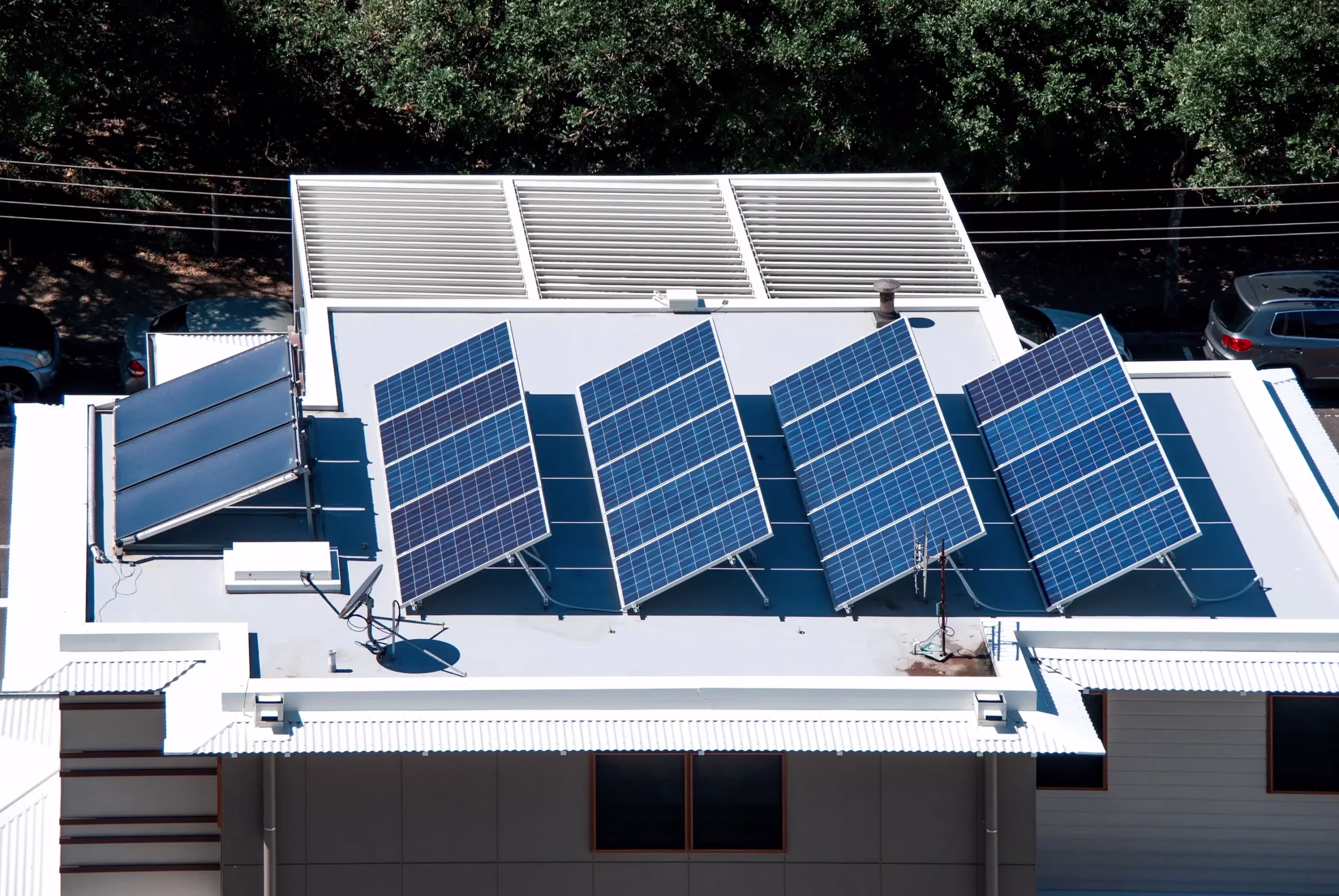 Fotovoltaico-condominio-1-scaled.webp - Energetic Efficiency